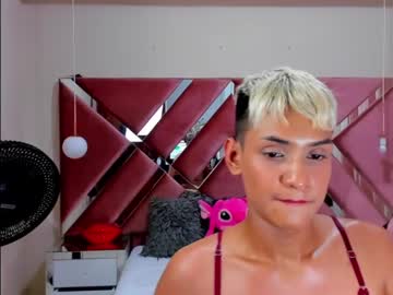 Perla_Lovers05 Chaturbate stream image from March 02, 2025