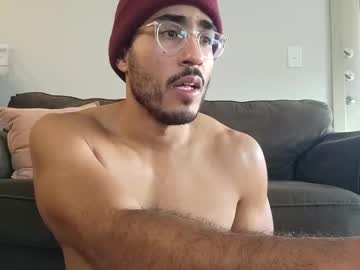 Latinomixedbbc Chaturbate stream image from March 02, 2025