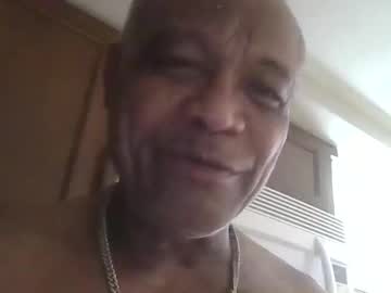Goldenkahuna Chaturbate stream image from March 02, 2025