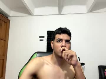 Jhoan_05 Chaturbate stream image from March 03, 2025