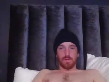 Papi_Chul0420 Chaturbate stream image from March 03, 2025