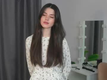 Lucky_Forme Chaturbate stream image from March 03, 2025