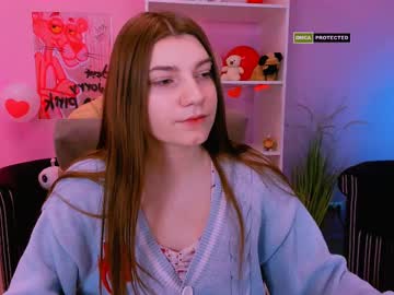 Trixi_Lee Chaturbate stream image from March 03, 2025
