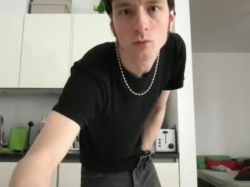 Mindly Chaturbate stream image from March 03, 2025