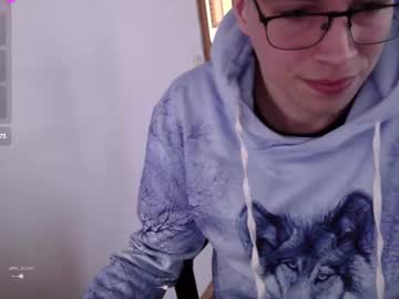 Qpad96 Chaturbate stream image from March 03, 2025