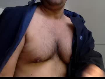 Redinbev Chaturbate stream image from March 03, 2025