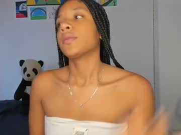 Electrajones2 Chaturbate stream image from March 03, 2025