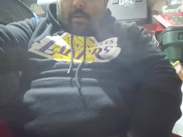 Boonutzinurmouth Chaturbate stream image from March 03, 2025