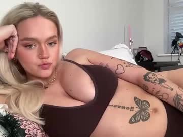 Cherrygumlive Chaturbate stream image from March 03, 2025