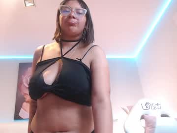 Perlasmithx Chaturbate stream image from March 03, 2025