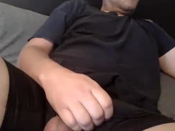 2pumpchump19 Chaturbate stream image from March 03, 2025