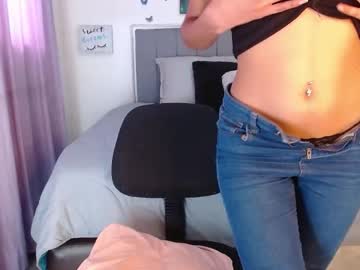 Domino_Ebony18 Chaturbate stream image from March 03, 2025