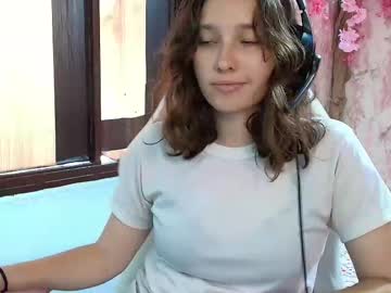 Little_Lobelia Chaturbate stream image from March 03, 2025