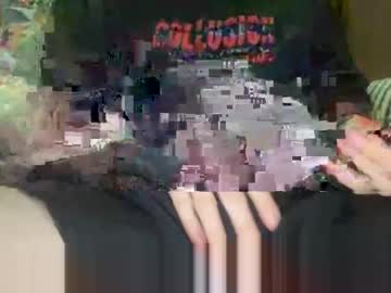 Y0ungh0rnylad Chaturbate stream image from March 03, 2025