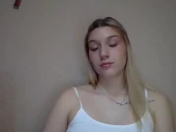 Just__Dream Chaturbate stream image from March 03, 2025