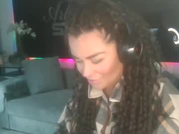 Gidin12 Chaturbate stream image from March 03, 2025
