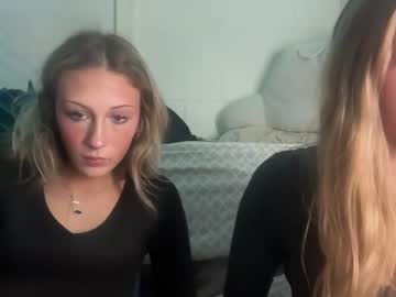 Alygator24 Chaturbate stream image from March 03, 2025