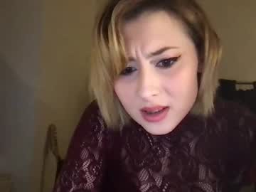 Malie24 Chaturbate stream image from March 04, 2025