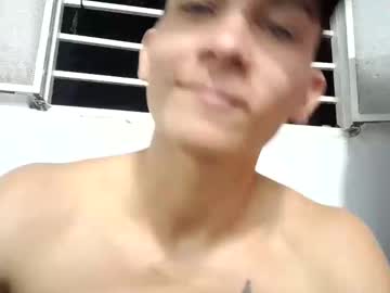 Blackblesd Chaturbate stream image from March 04, 2025