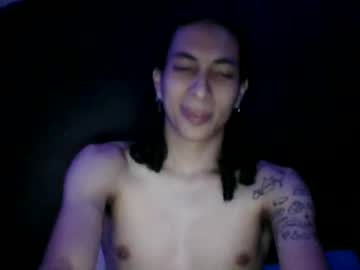 Eddyanded Chaturbate stream image from March 04, 2025