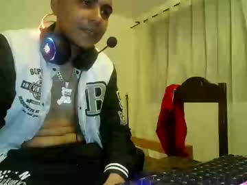 Gabitosexyy Chaturbate stream image from March 04, 2025