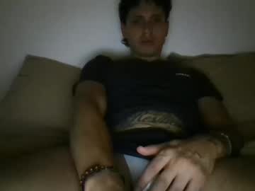 Gogoboy2302 Chaturbate stream image from March 04, 2025