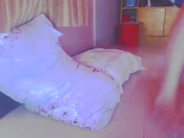 Hottiewetdesire Chaturbate stream image from March 04, 2025