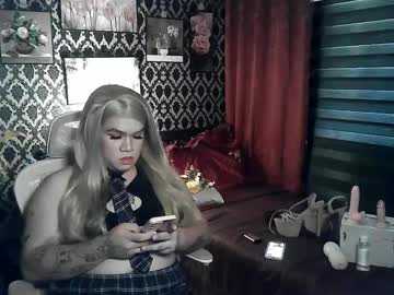 Thaliafoxyummy Chaturbate stream image from March 04, 2025