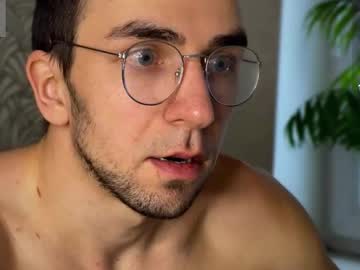 Your_New_Boyfriend17 Chaturbate stream image from March 04, 2025
