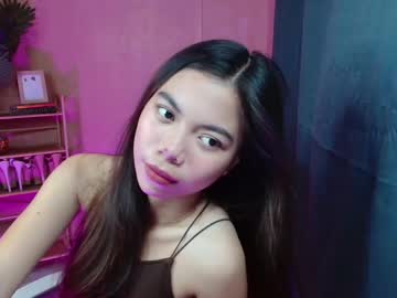 Petite_Novy Chaturbate stream image from March 04, 2025