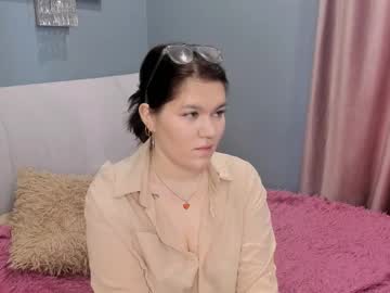 Breedarter Chaturbate stream image from March 04, 2025