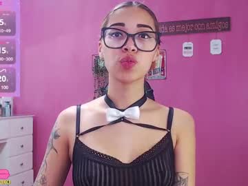 Antonella_Ponss Chaturbate stream image from March 04, 2025