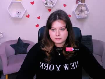 Lucia_Swetty Chaturbate stream image from March 04, 2025