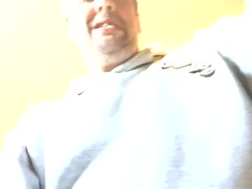 Dadbod589294 Chaturbate stream image from March 04, 2025