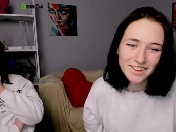 Helli_Belli Chaturbate stream image from March 04, 2025