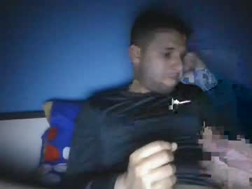 Shanewatson8565 Chaturbate stream image from March 04, 2025
