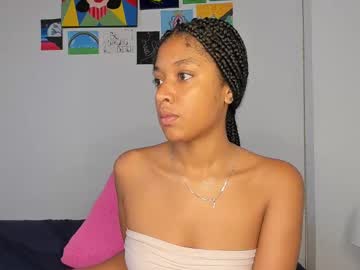 Electrajones2 Chaturbate stream image from March 04, 2025