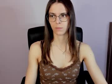Megi_Erotic Chaturbate stream image from March 04, 2025