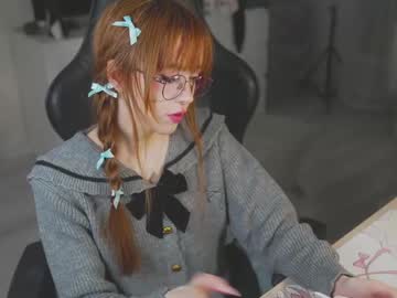 Kveilynn Chaturbate stream image from March 04, 2025