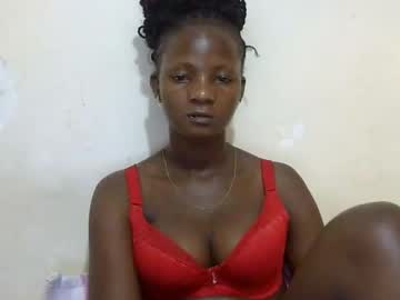 Realqueen_ Chaturbate stream image from March 04, 2025