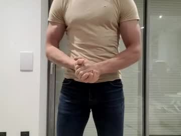 Litalien73 Chaturbate stream image from March 04, 2025