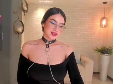 Madisoncollinsx Chaturbate stream image from March 04, 2025