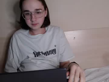 Yummy_Twink_19 Chaturbate stream image from March 04, 2025
