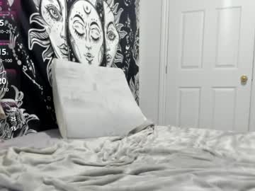 Vanna97 Chaturbate stream image from March 04, 2025