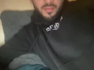 Beardeddgenius Chaturbate stream image from March 05, 2025
