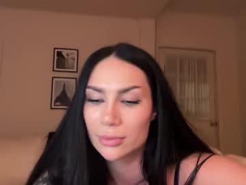 Isla_Brasov Chaturbate stream image from March 05, 2025
