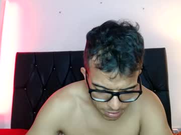 Andrew_Summer Chaturbate stream image from March 05, 2025
