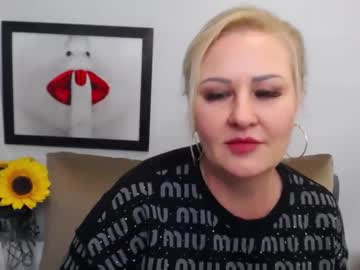 Emillykiss Chaturbate stream image from March 05, 2025