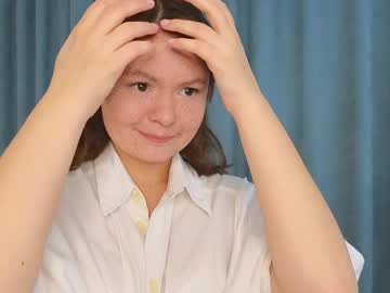 Ivy_Moooon Chaturbate stream image from March 05, 2025