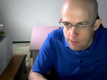 Stuart_Scotland Chaturbate stream image from March 05, 2025